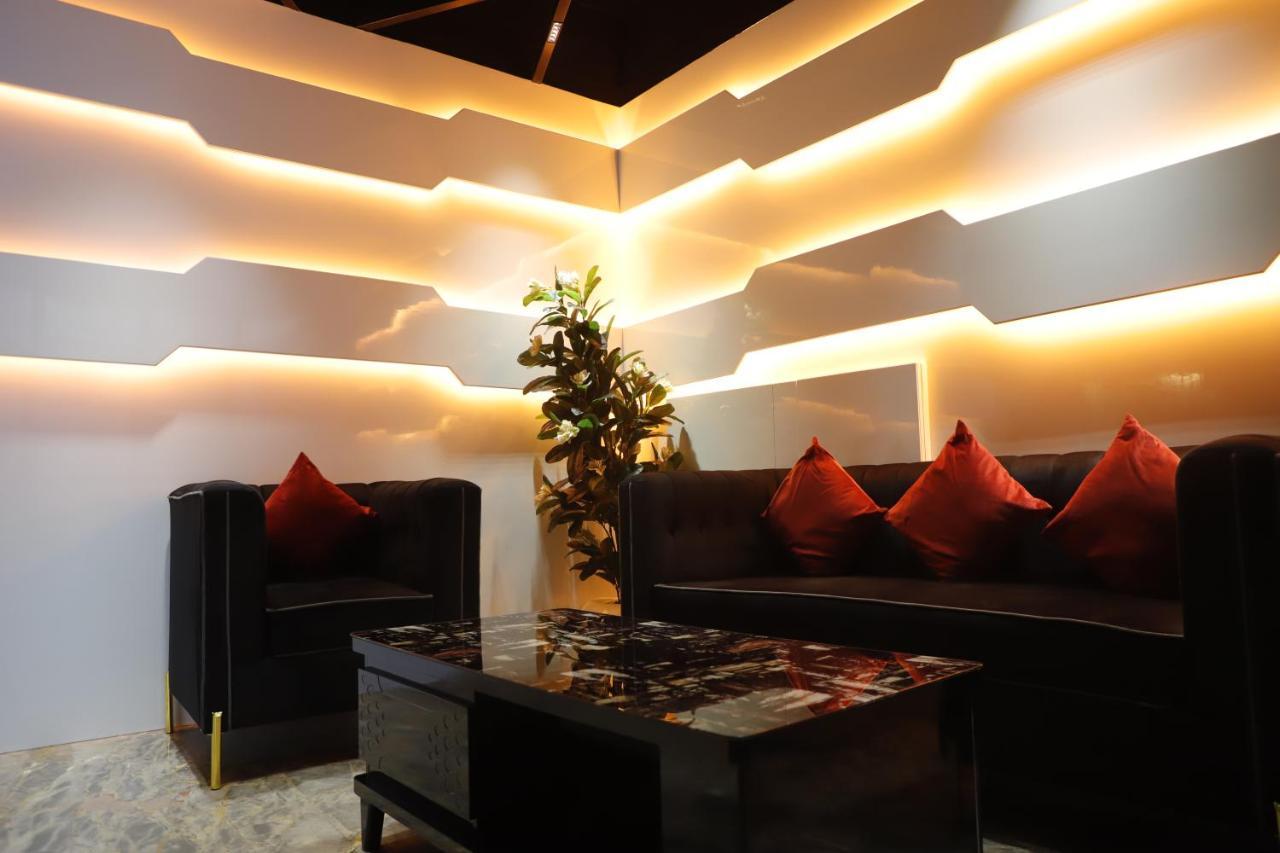 Hotel Trax International จัมเชดปูร์ ภายนอก รูปภาพ